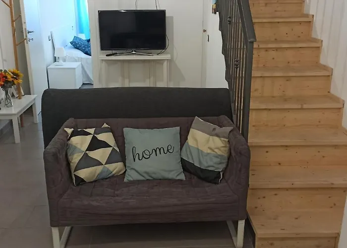 Dietro Il Lungomare Fra Le Due Baie, Fino A 8 Posti Letto Apartman