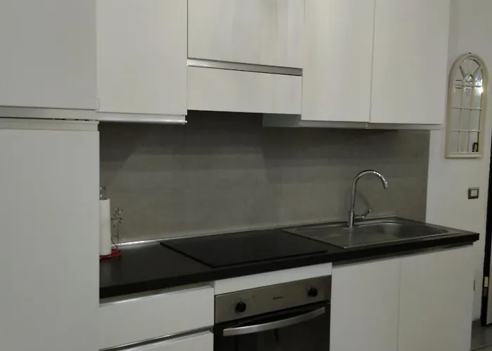 Apartman Dietro Il Lungomare Fra Le Due Baie, Fino A 8 Posti Letto *