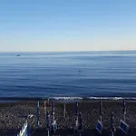 Διαμέρισμα Dietro Il Lungomare Fra Le Due Baie, Fino A 8 Posti Letto Σέστρι Λεβάντε