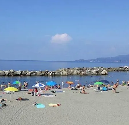 アパート Dietro Il Lungomare Fra Le Due Baie, Fino A 8 Posti Letto *