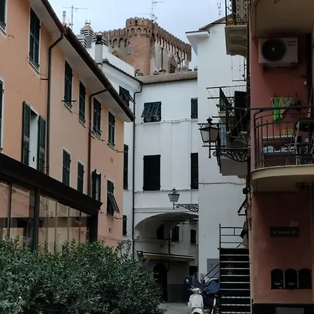 Dietro Il Lungomare Fra Le Due Baie, Fino A 8 Posti Letto *
