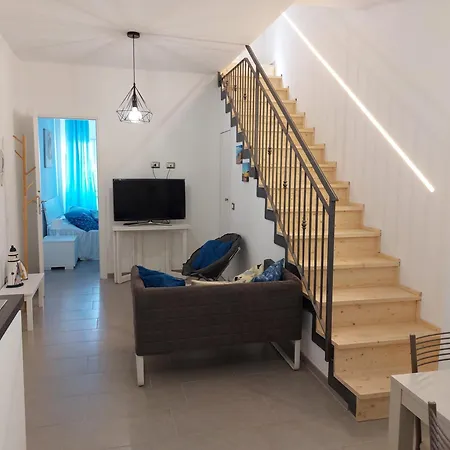 Dietro Il Lungomare Fra Le Due Baie, Fino A 8 Posti Letto アパート セストリ・レヴァンテ