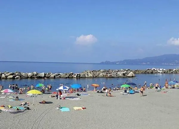 Apartment Dietro Il Lungomare Fra Le Due Baie, Fino A 8 Posti Letto *